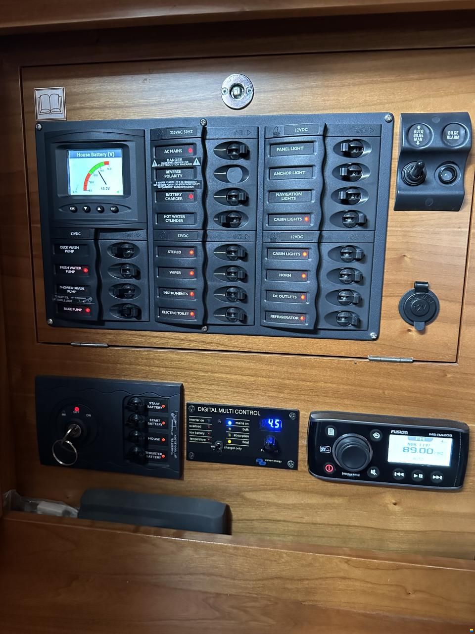 Delphia Soley 1100 Escape