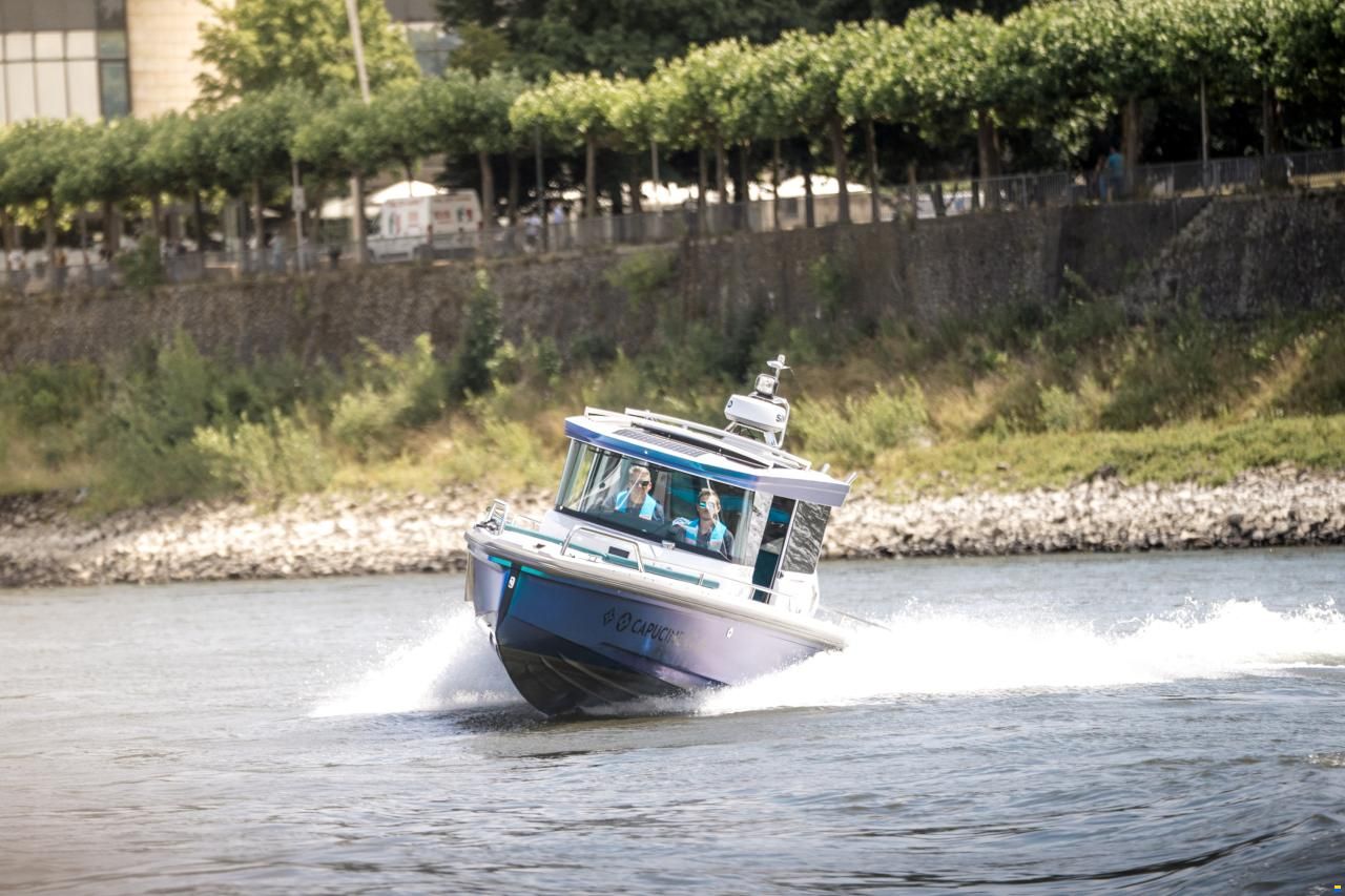 Axopar 28 Cabin - Wetbar