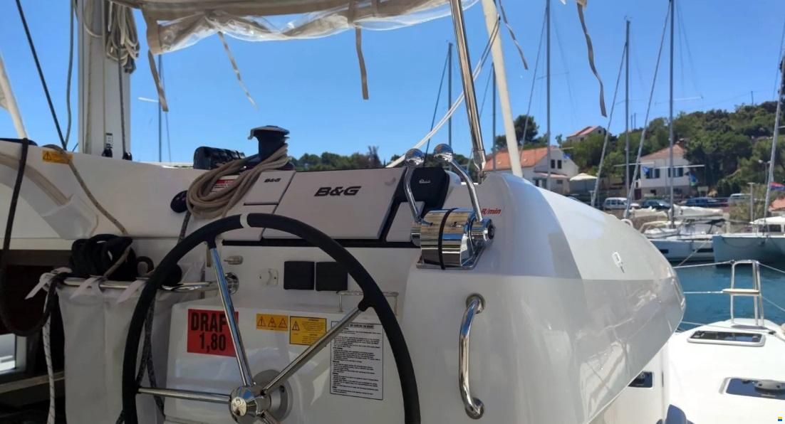 Lagoon 40