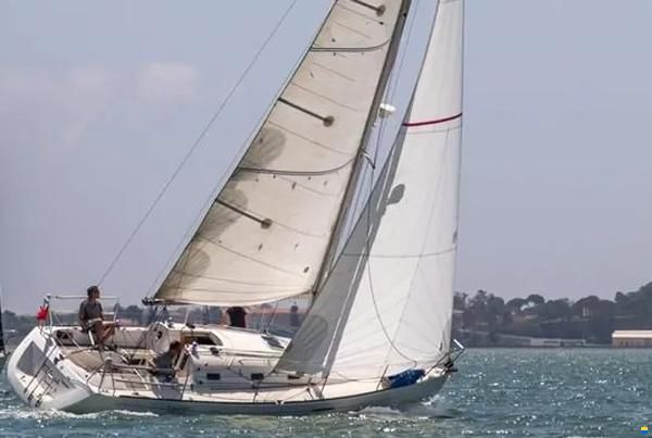 Beneteau First 31.7