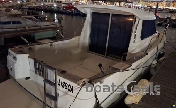 Beneteau Antares 710
