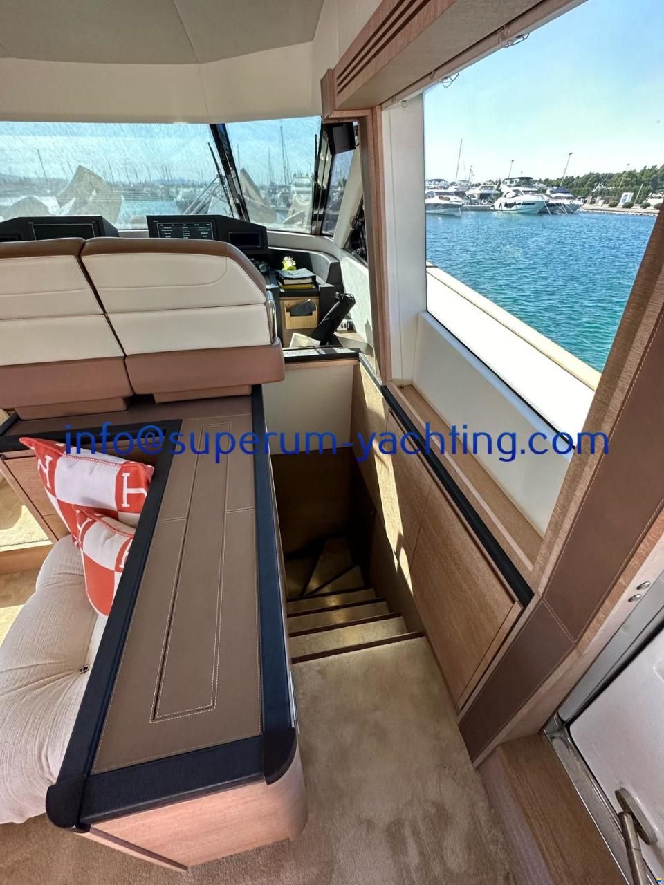 Monte Carlo Yachts 76