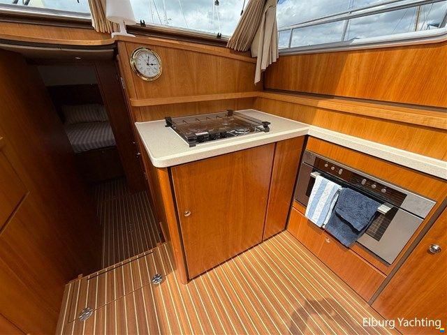 Linssen Grand Sturdy 43.9 Sedan