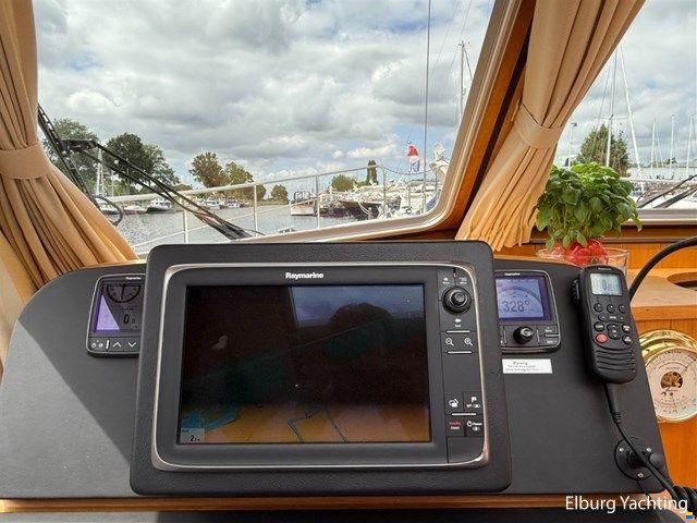 Linssen Grand Sturdy 43.9 Sedan