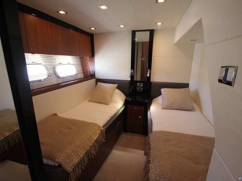Sunseeker Predator 60