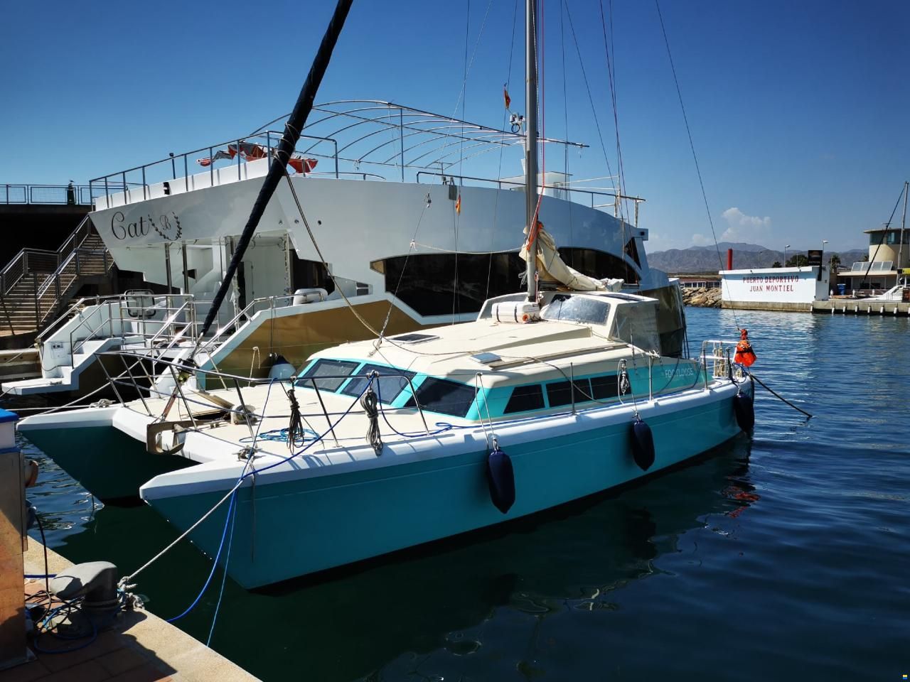 Prout Snowgoose 37