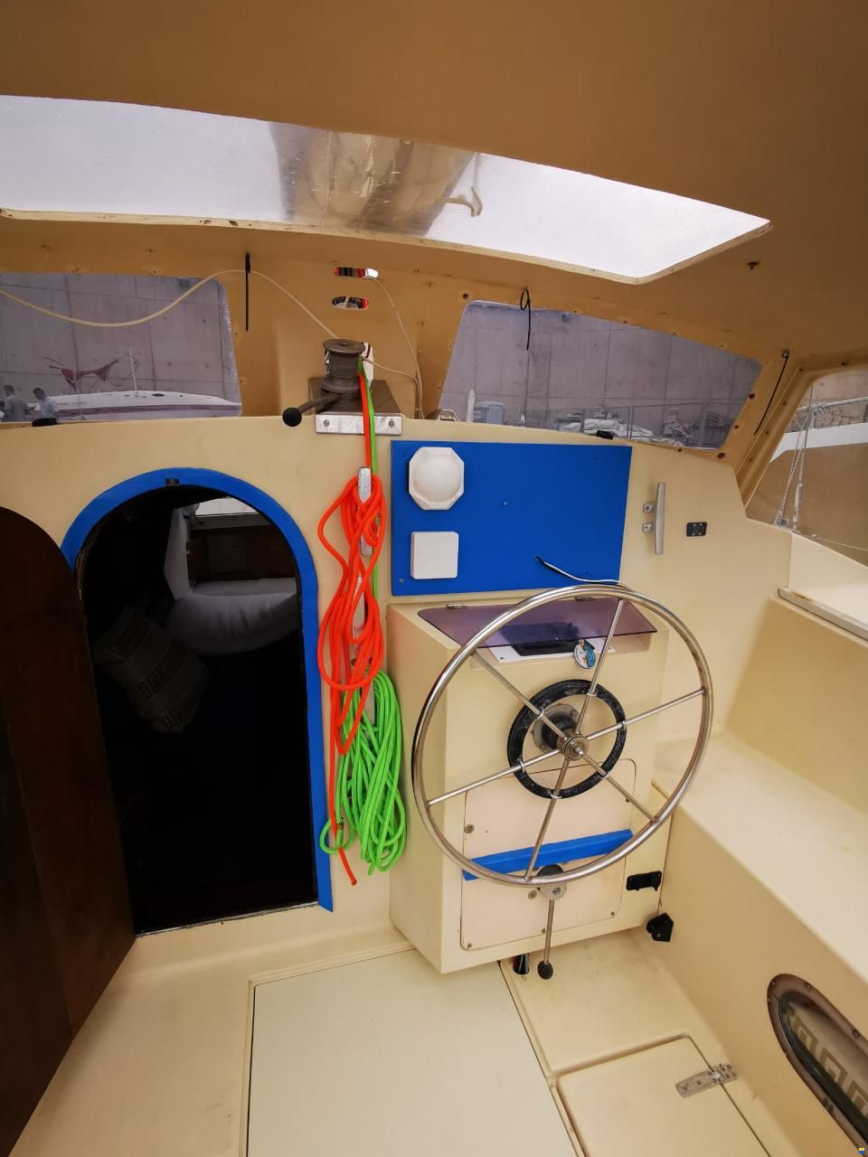 Prout Snowgoose 37