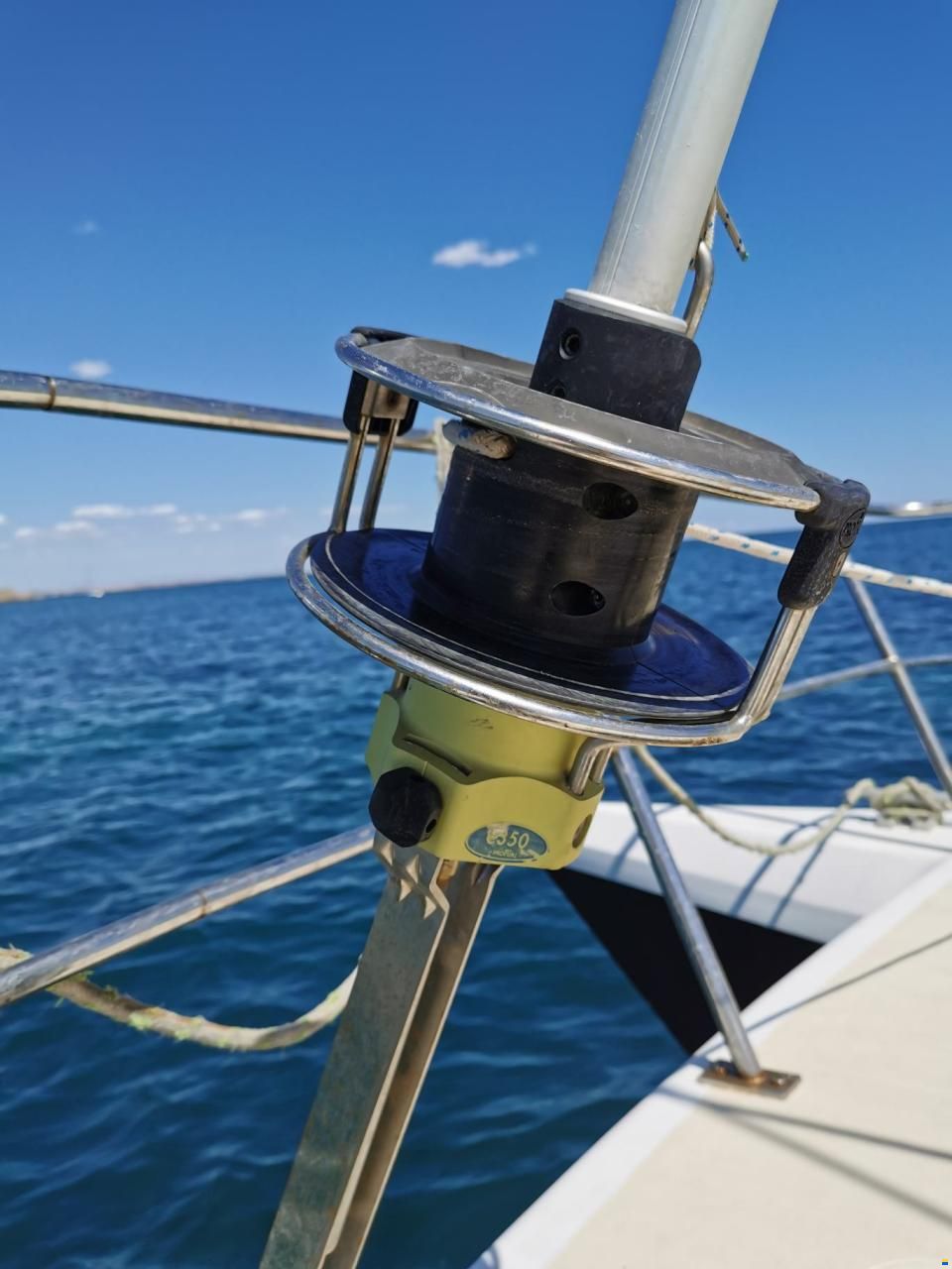 Prout Snowgoose 37