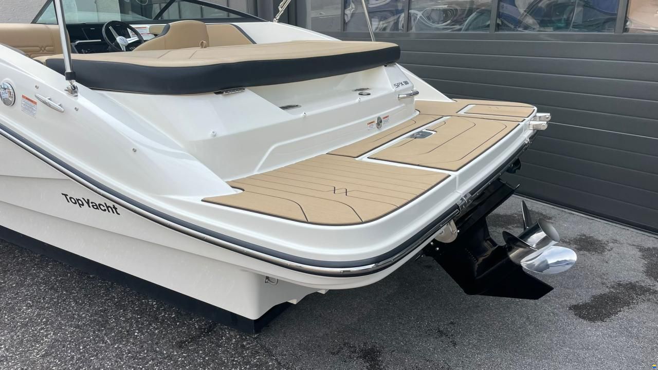 Sea Ray SPX 190