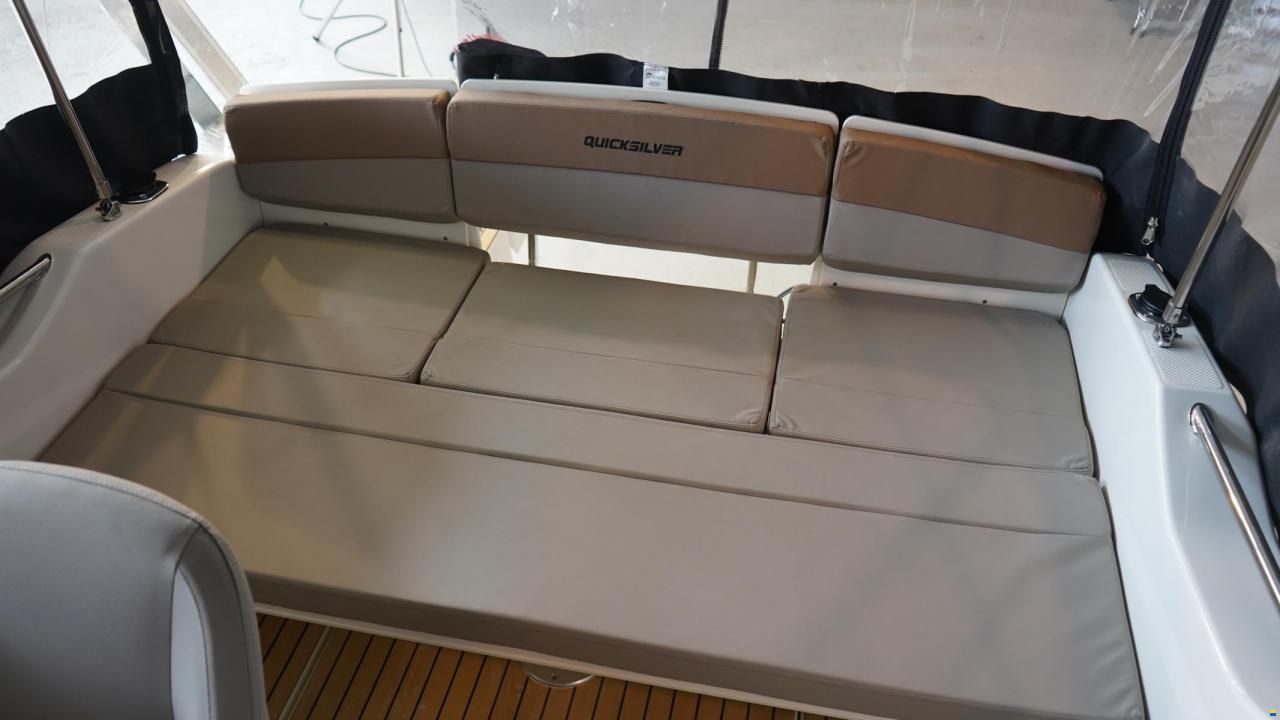 Quicksilver Activ 555 Cabin mit 15PS
