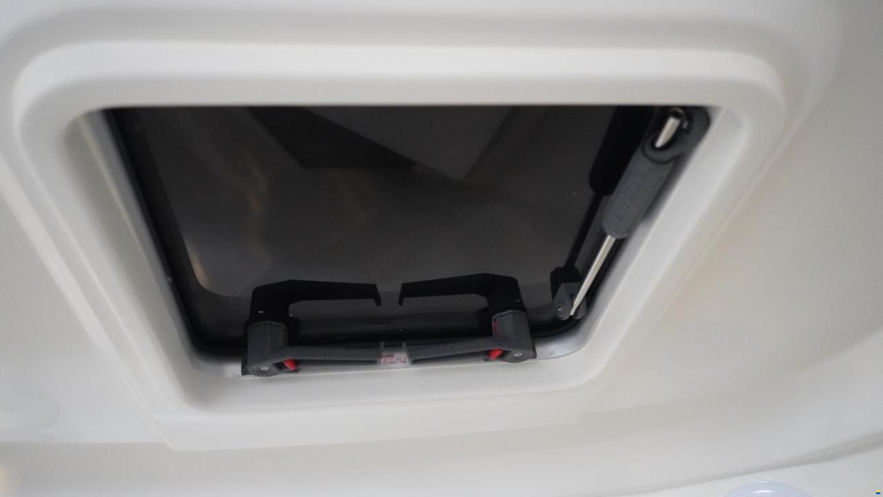Quicksilver Activ 555 Cabin mit 15PS