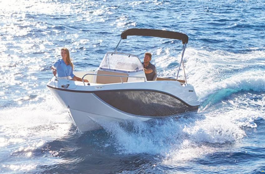 Quicksilver Activ 555 Open