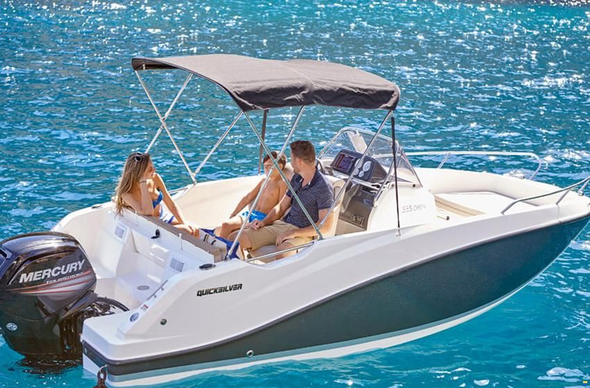 Quicksilver Activ 555 Open mit 80PS und Trailer
