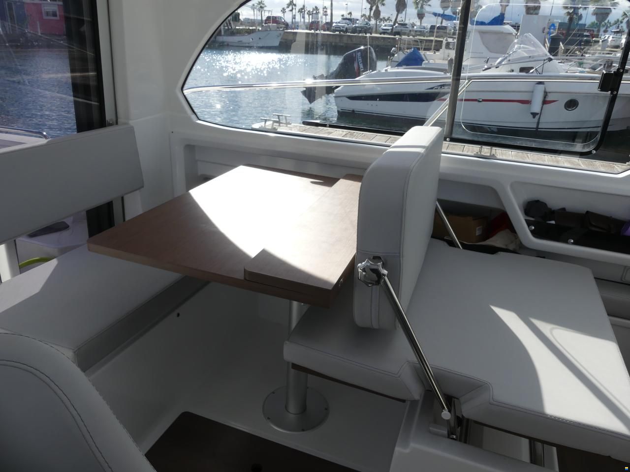Beneteau Antares 8 OB