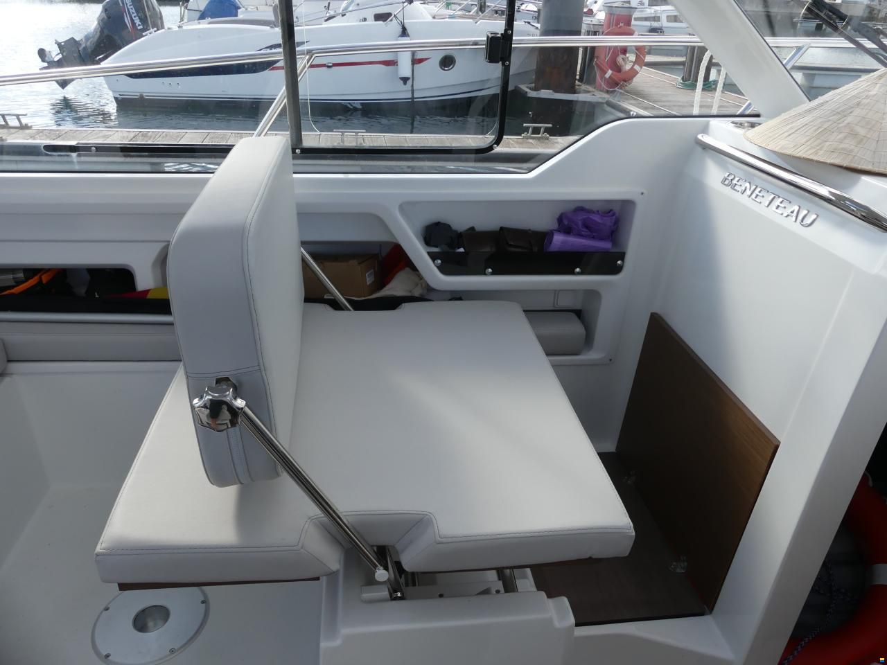 Beneteau Antares 8 OB