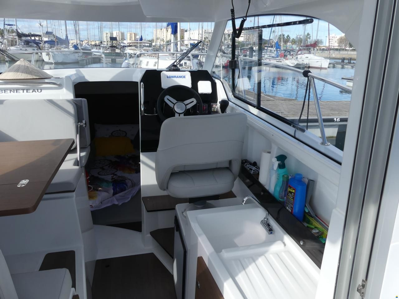 Beneteau Antares 8 OB