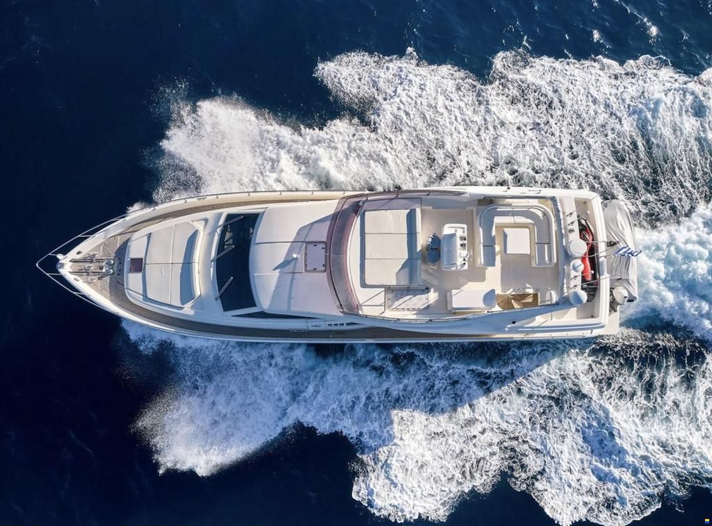 Ferretti 731