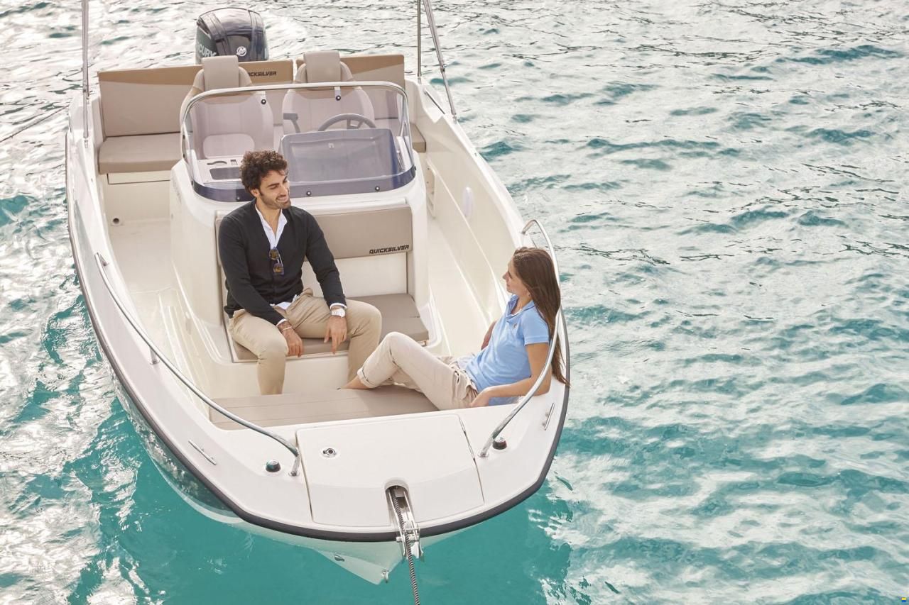 Quicksilver Activ 605 Open mit 115PS und Trailer