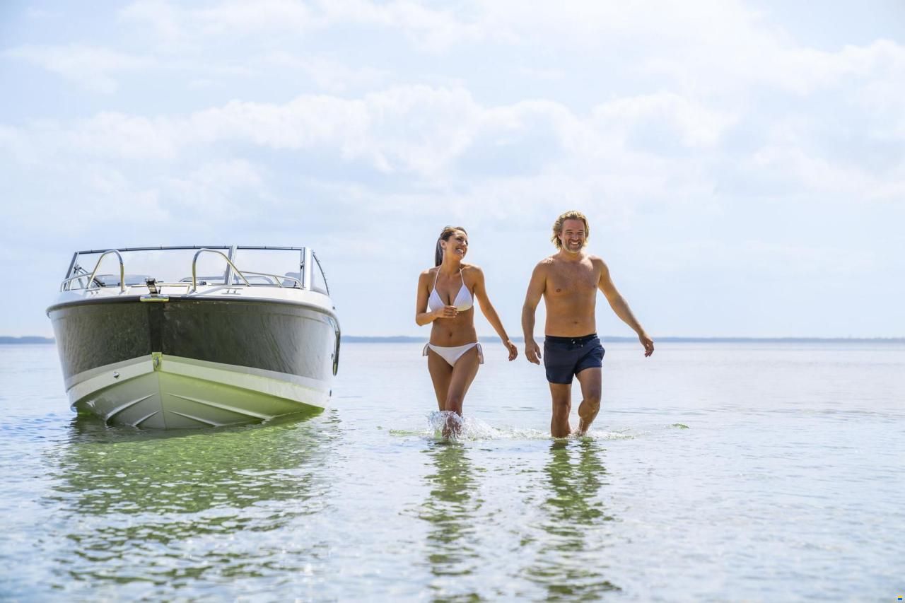 Quicksilver Activ 605 Cruiser  und Trailer