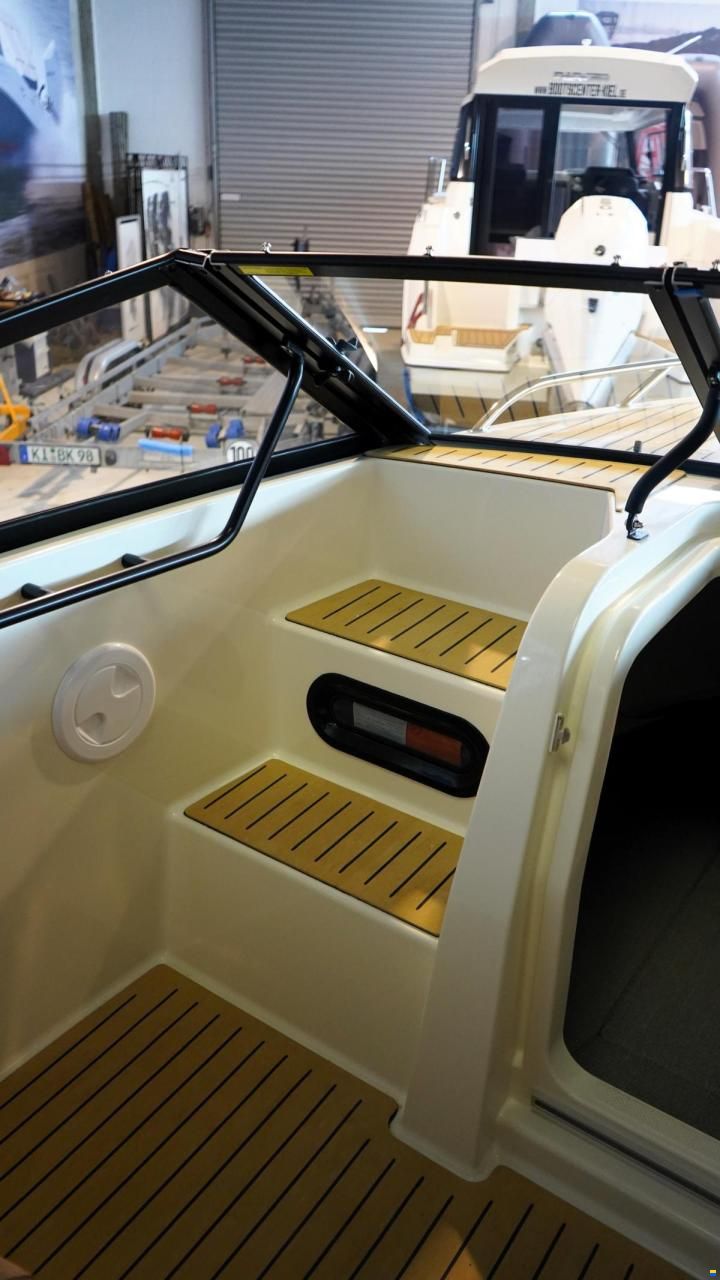 Quicksilver Activ 605 Cruiser