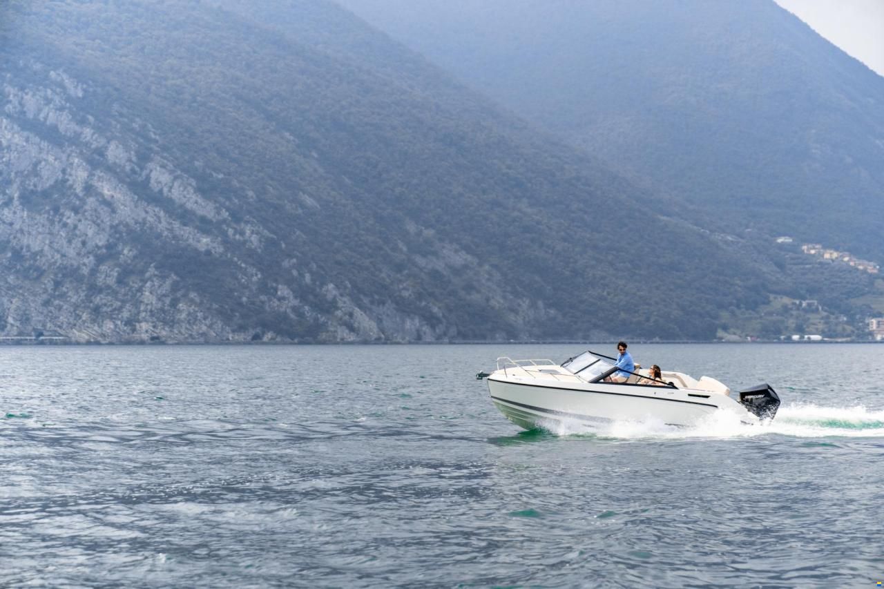 Quicksilver Activ 675 Cruiser