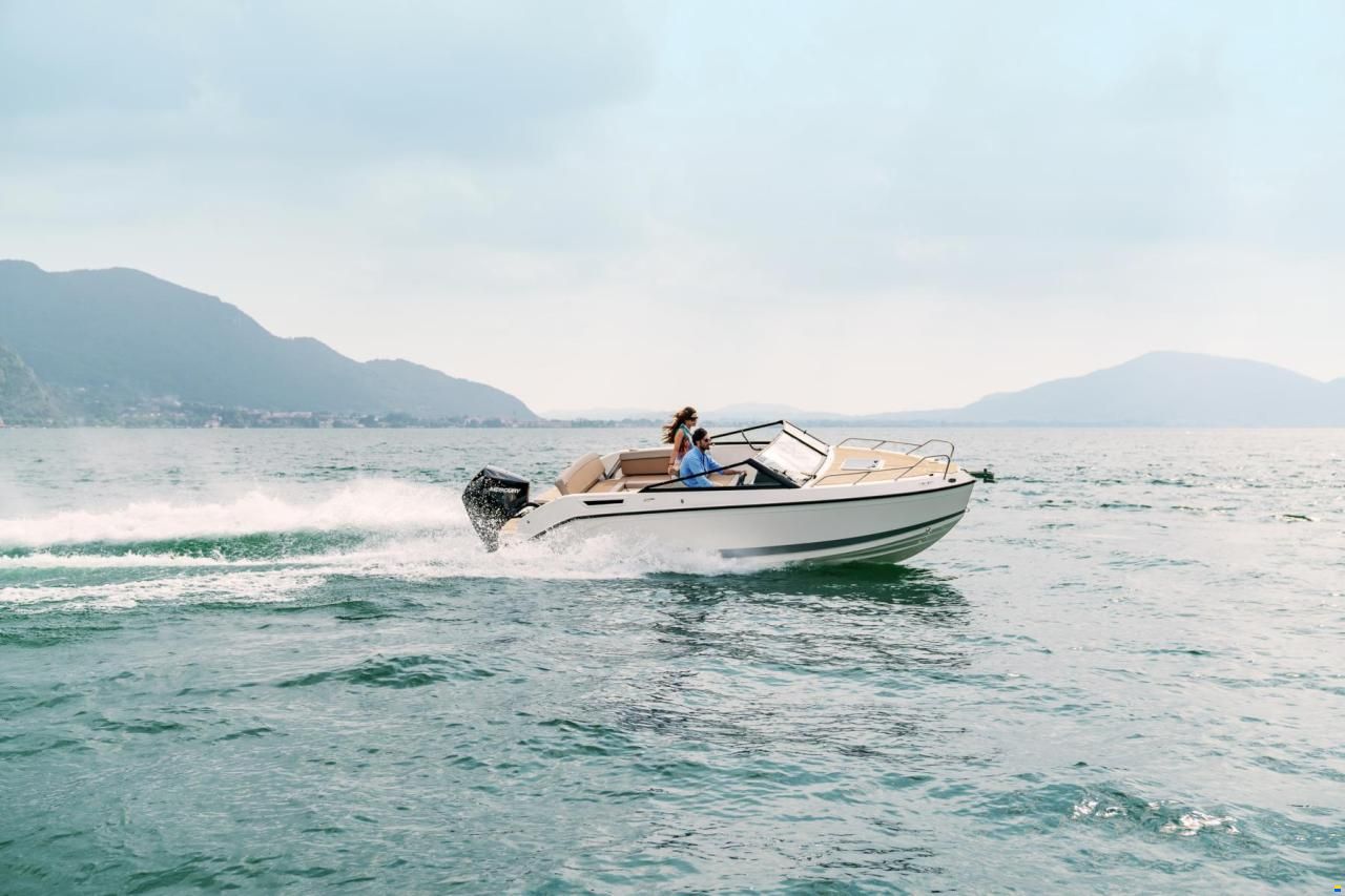 Quicksilver Activ 675 Cruiser mit 150PS inkl.Trailer