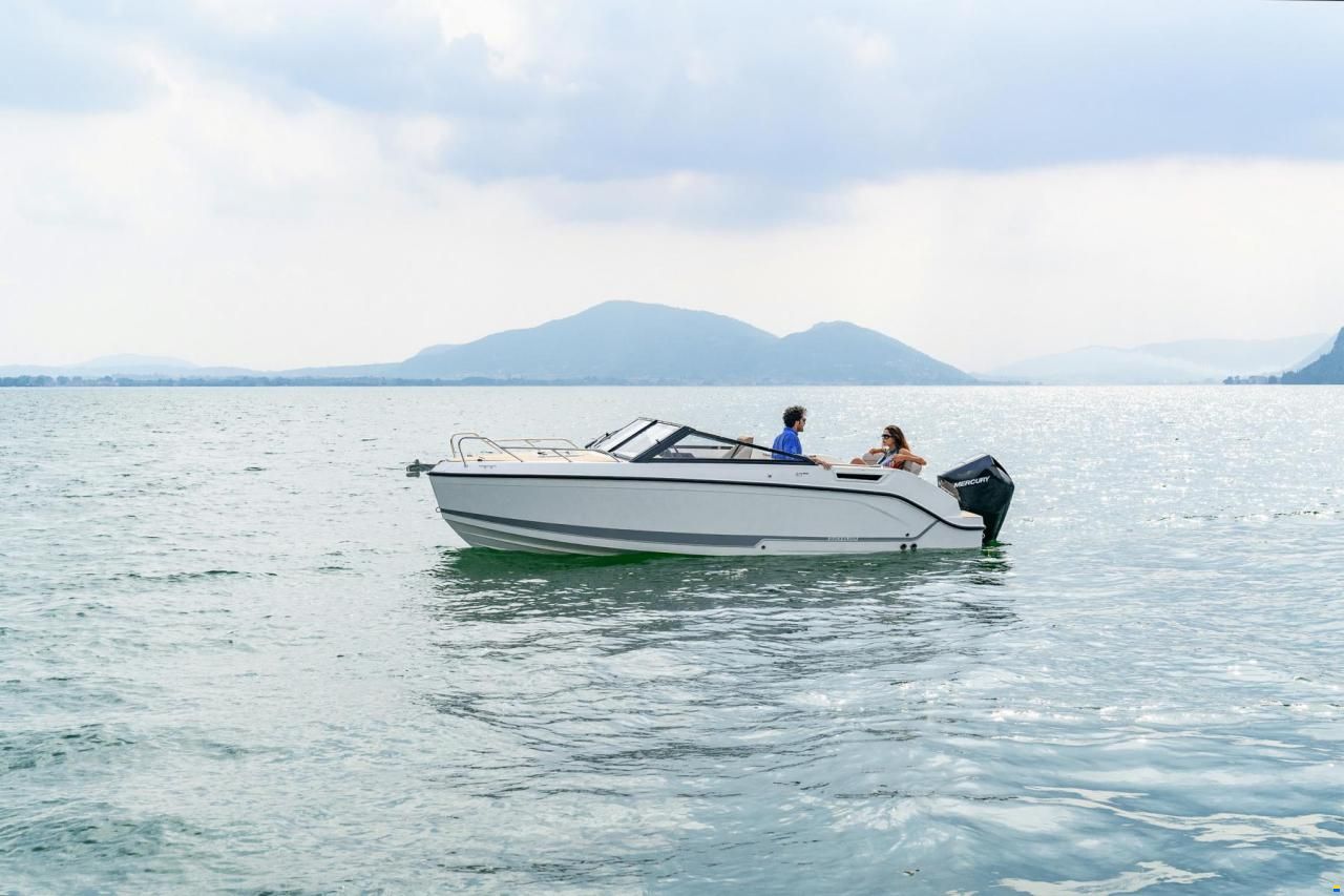 Quicksilver Activ 675 Cruiser mit 150PS inkl.Trailer