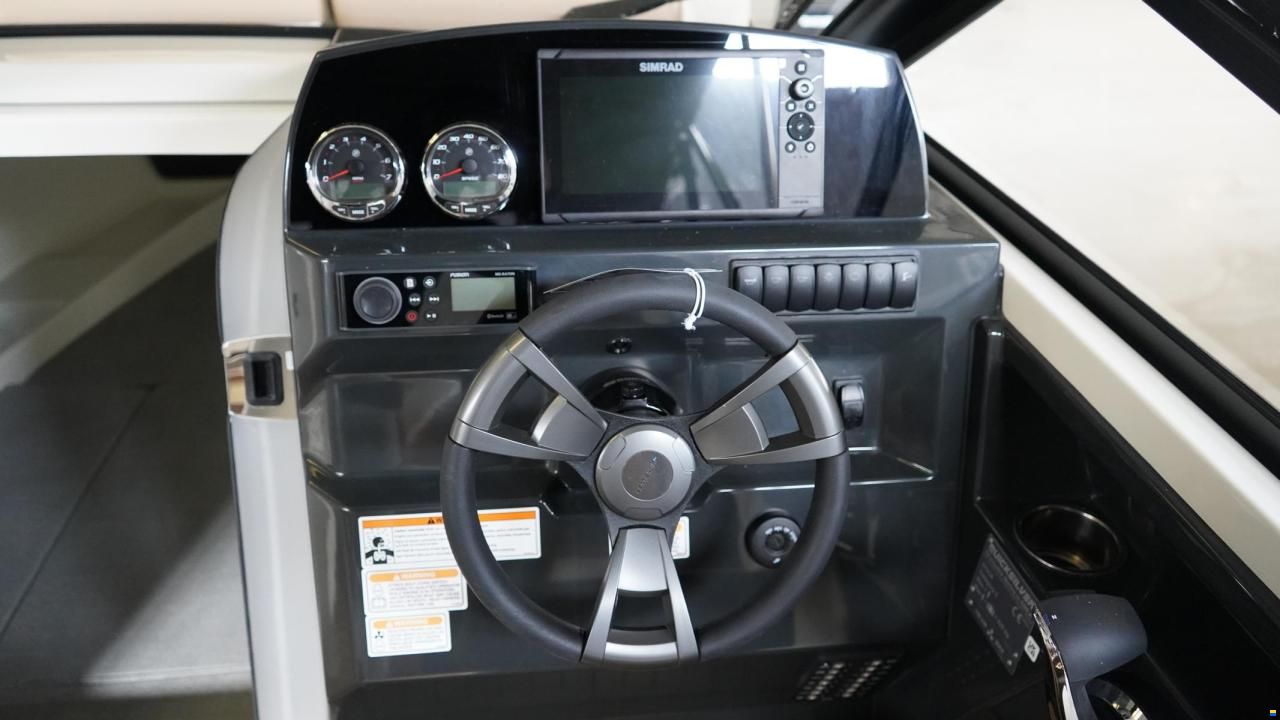 Quicksilver 675 Cruiser