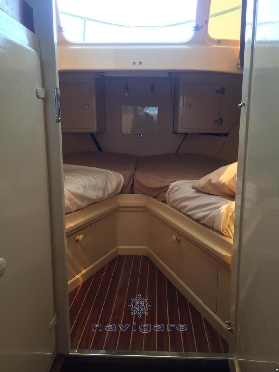 Italcantieri BORA 4