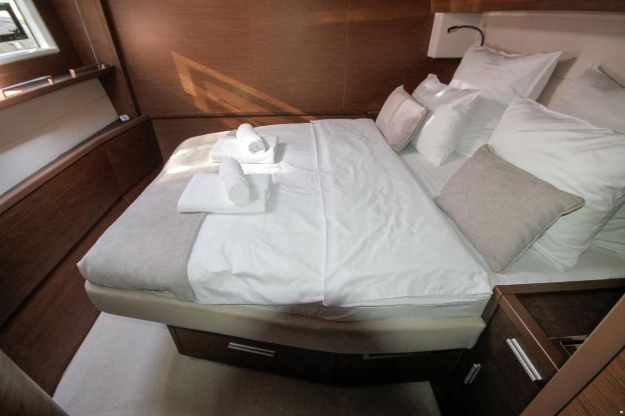 Lagoon 620 Essense