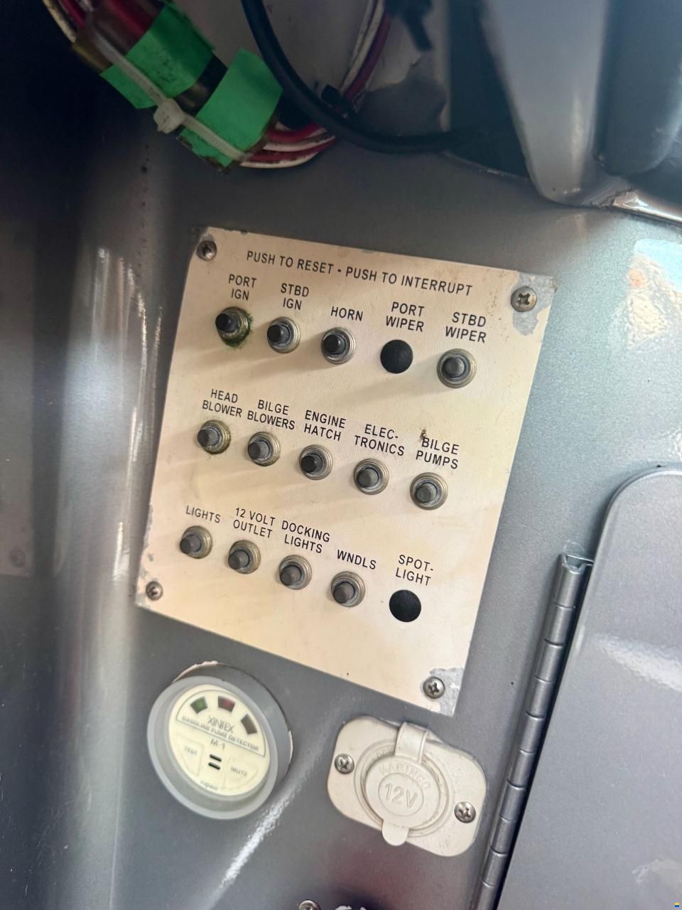 Formula 33 Sun Sport