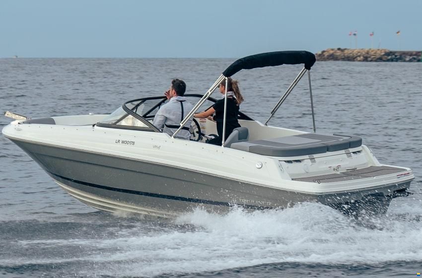 Bayliner VR4 Bowrider Inboard