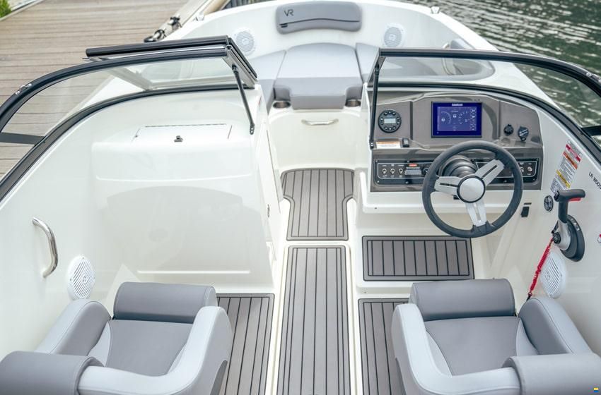 Bayliner VR4 Bowrider Inboard
