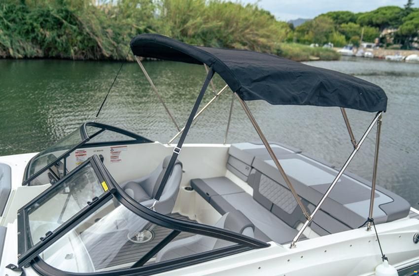 Bayliner VR4 Bowrider Inboard