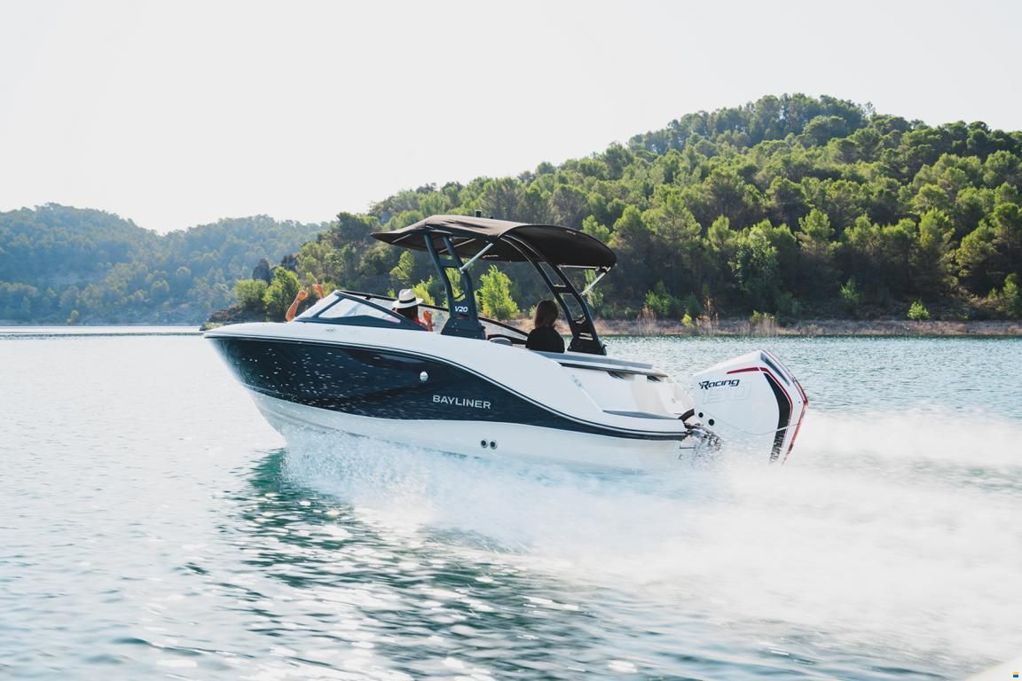 Bayliner V20 Bowrider Outboard 115PS