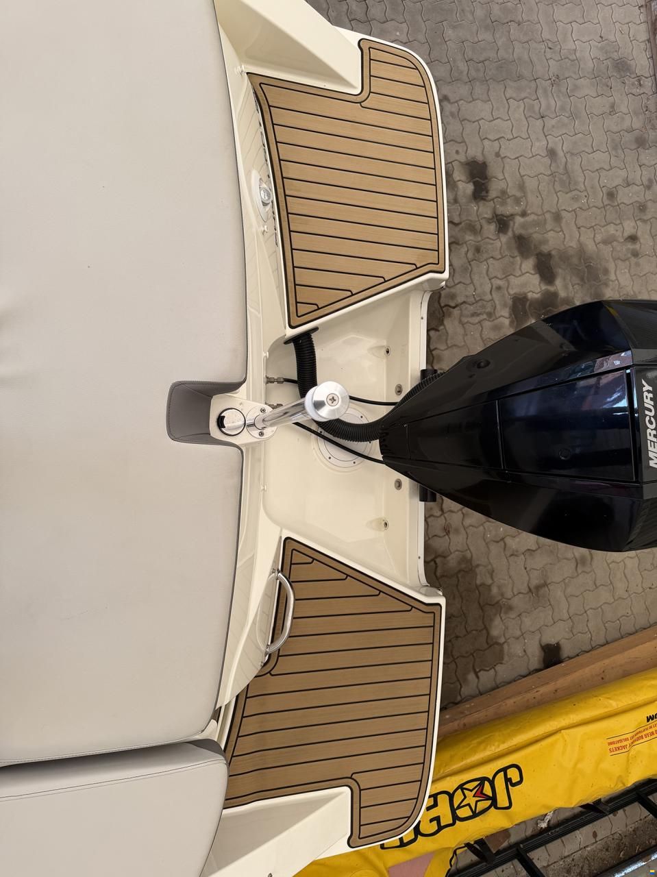 Sea Ray 230 Sunsport OB