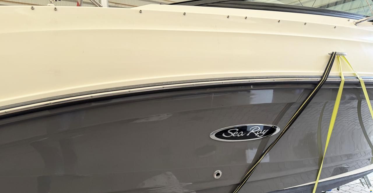 Sea Ray 230 Sunsport OB