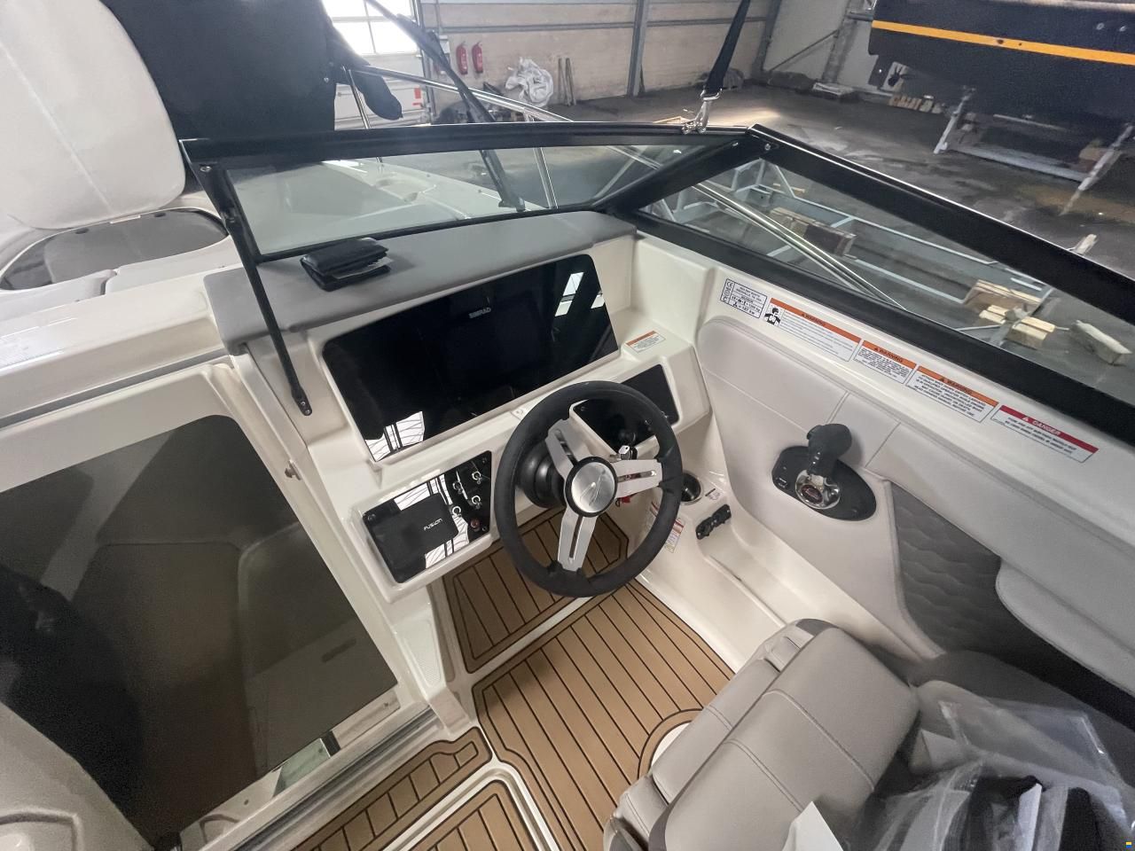 Sea Ray 230 Sunsport OB