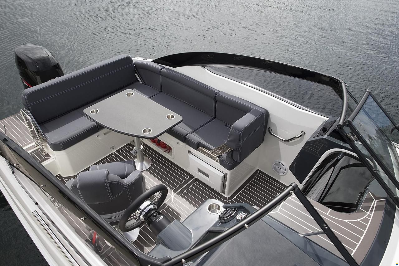 Parker 630 Day Cruiser  und Trailer