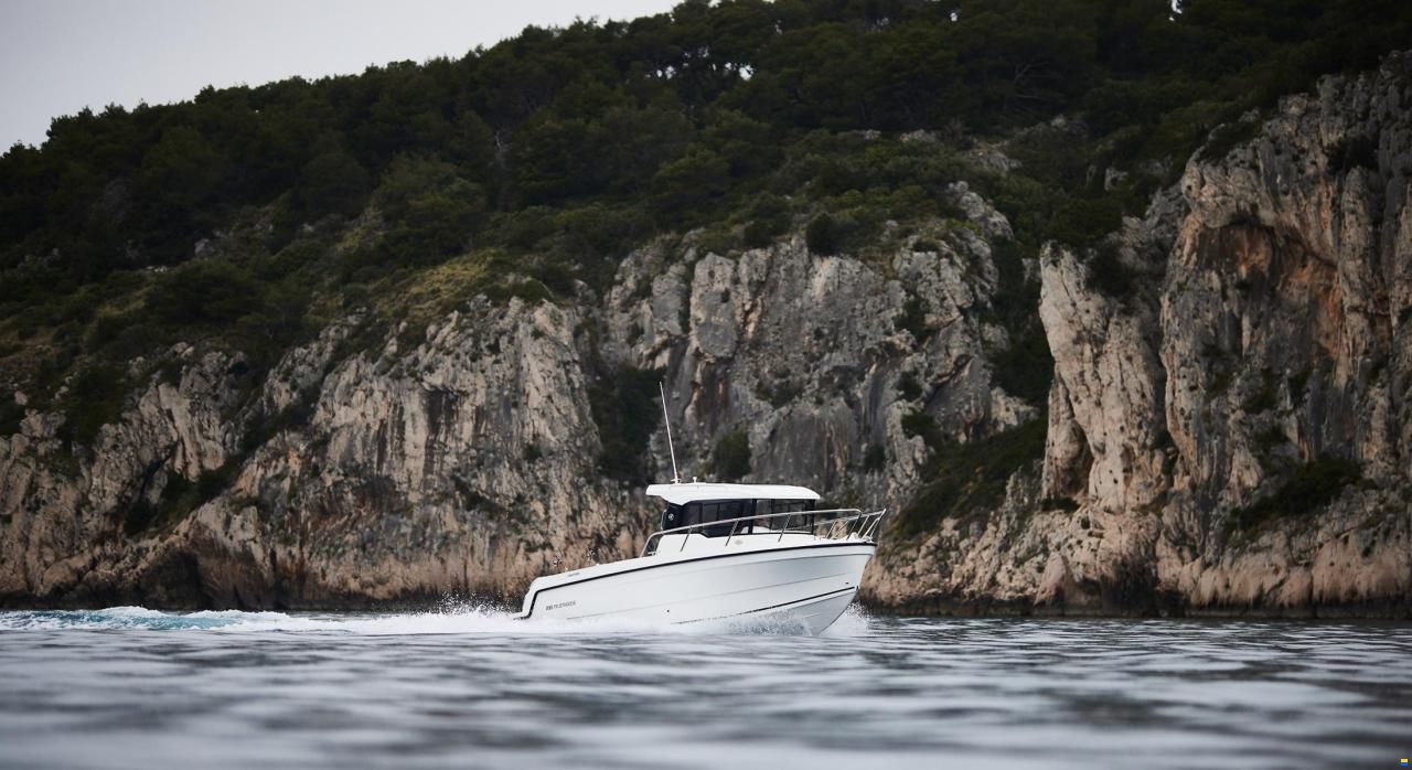Parker 700 Pilothouse inkl. 115 PS und Trailer