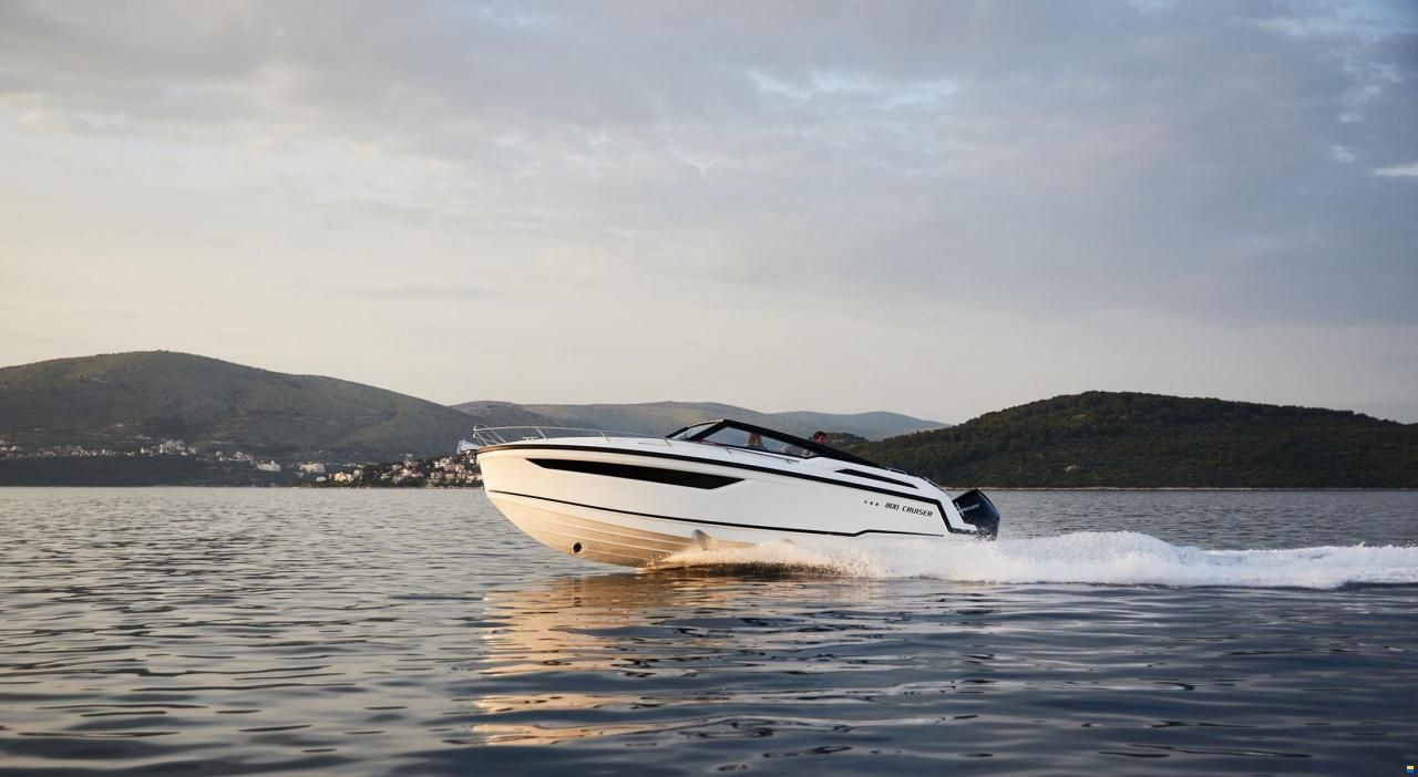 Parker 800 Cruiser