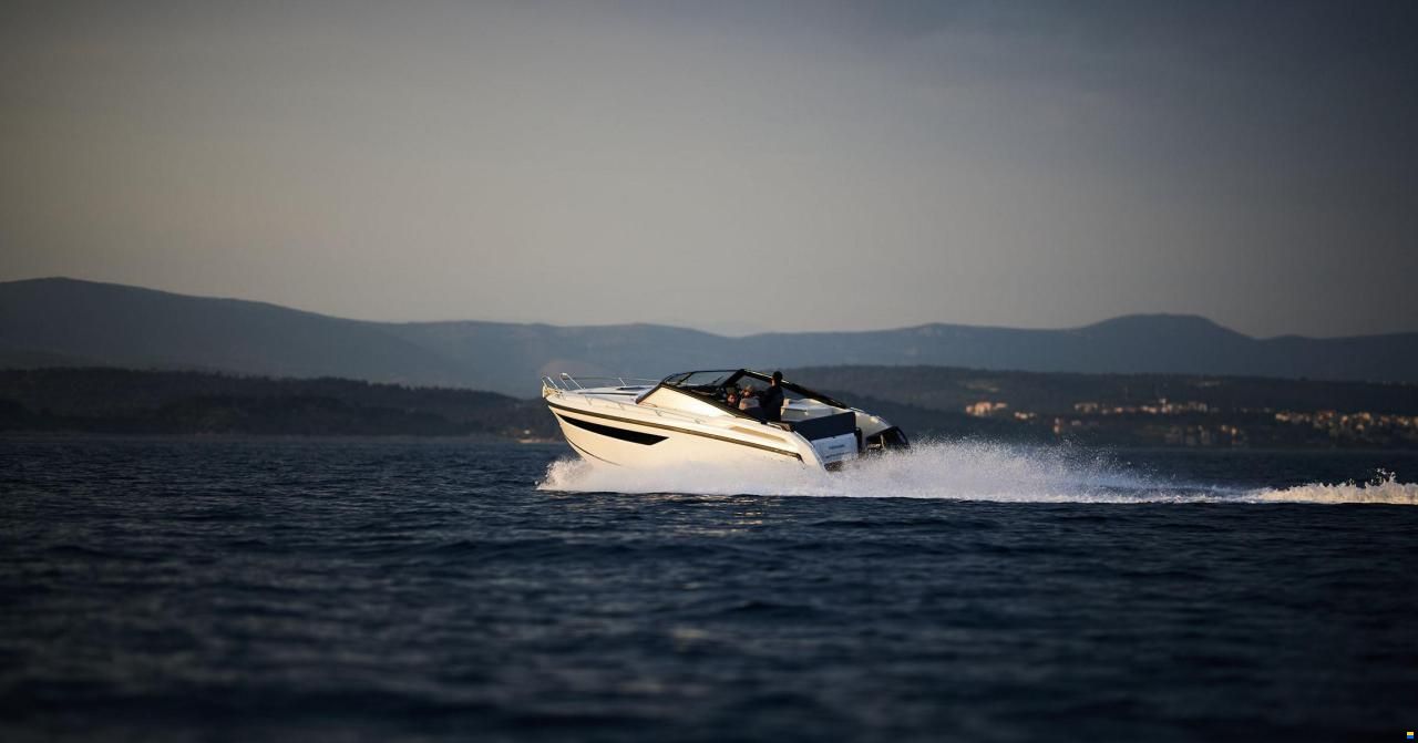Parker 800 Cruiser