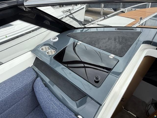 Parker 910 Odyssey mit 2x 250PS Gebrauchtboot 2