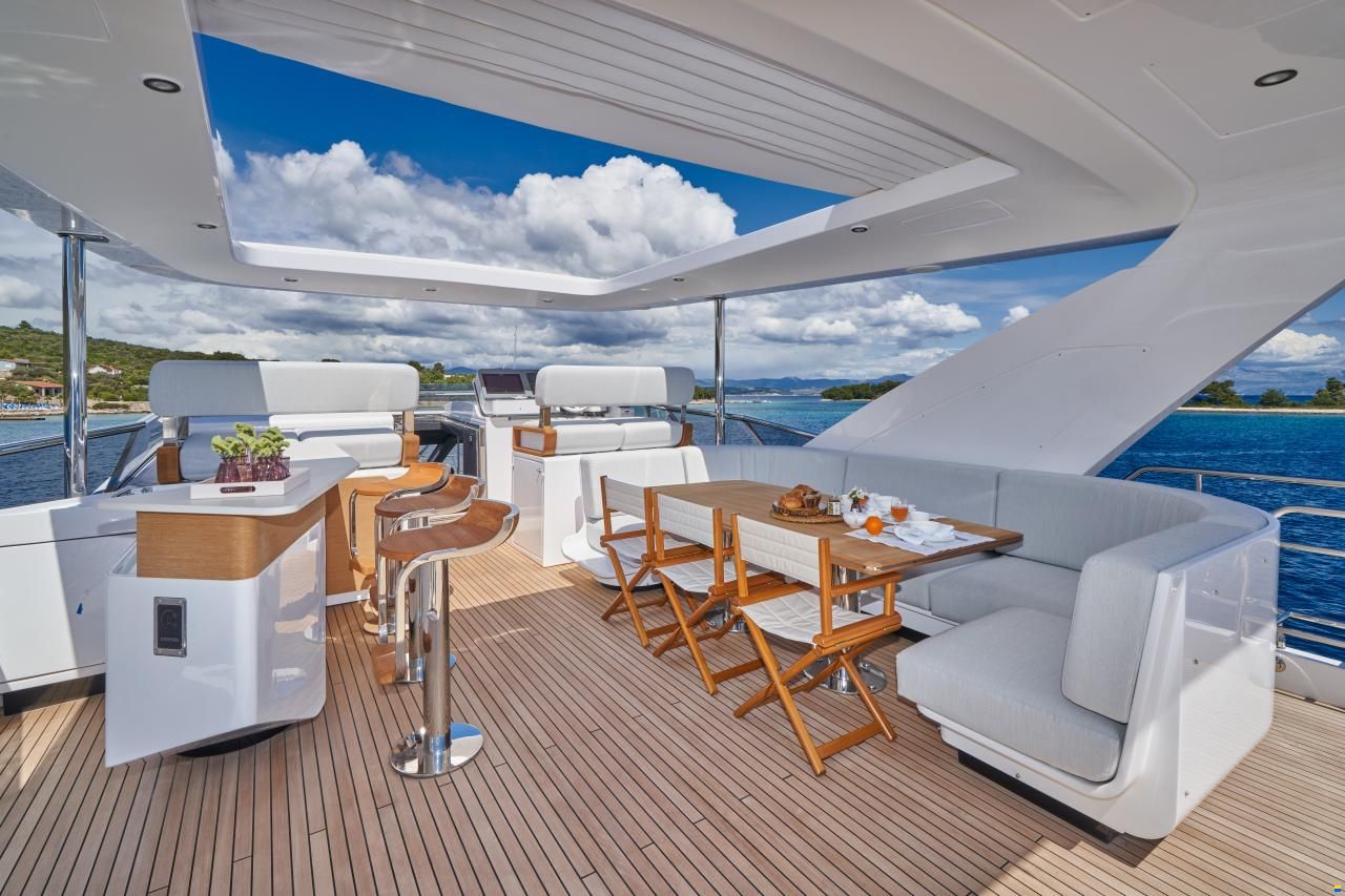 Azimut Grande 27 metri
