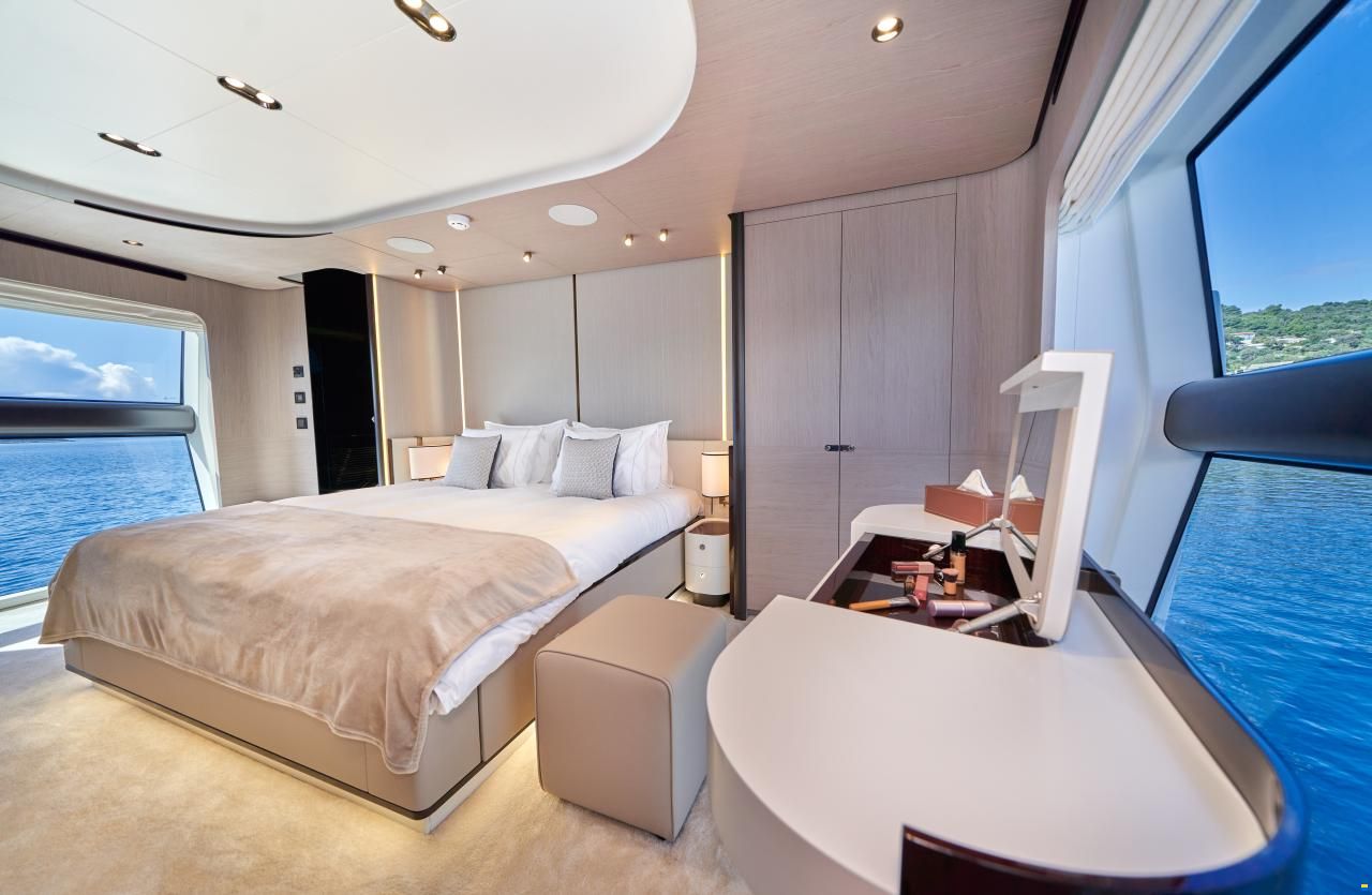 Azimut Grande 27 metri