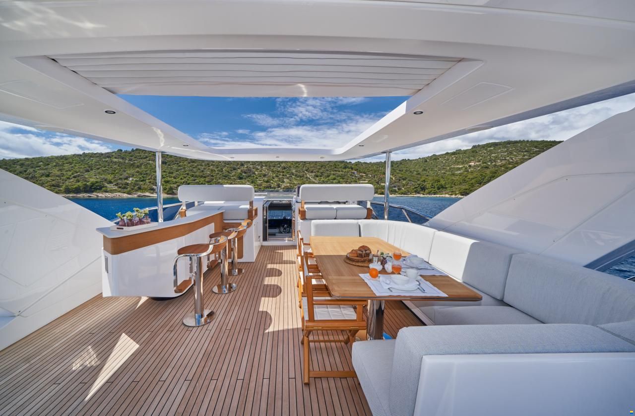 Azimut Grande 27 metri