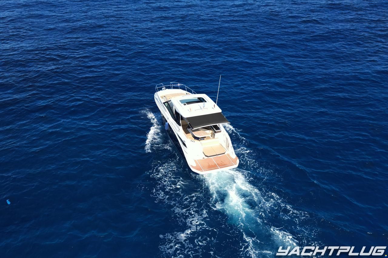 Sea Ray 320 Sundancer