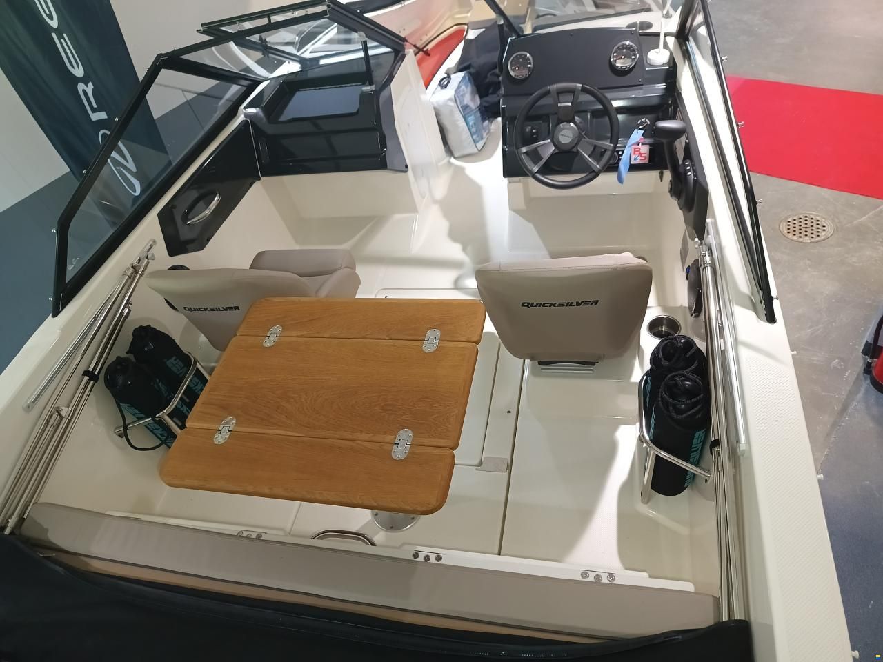 Quicksilver Activ 555 Bowrider