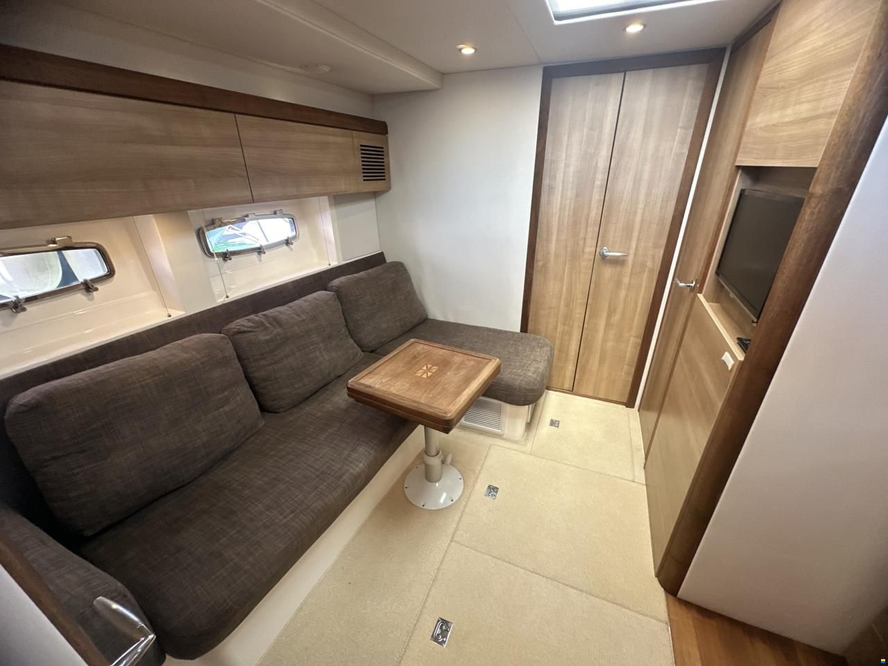 Sealine SC35