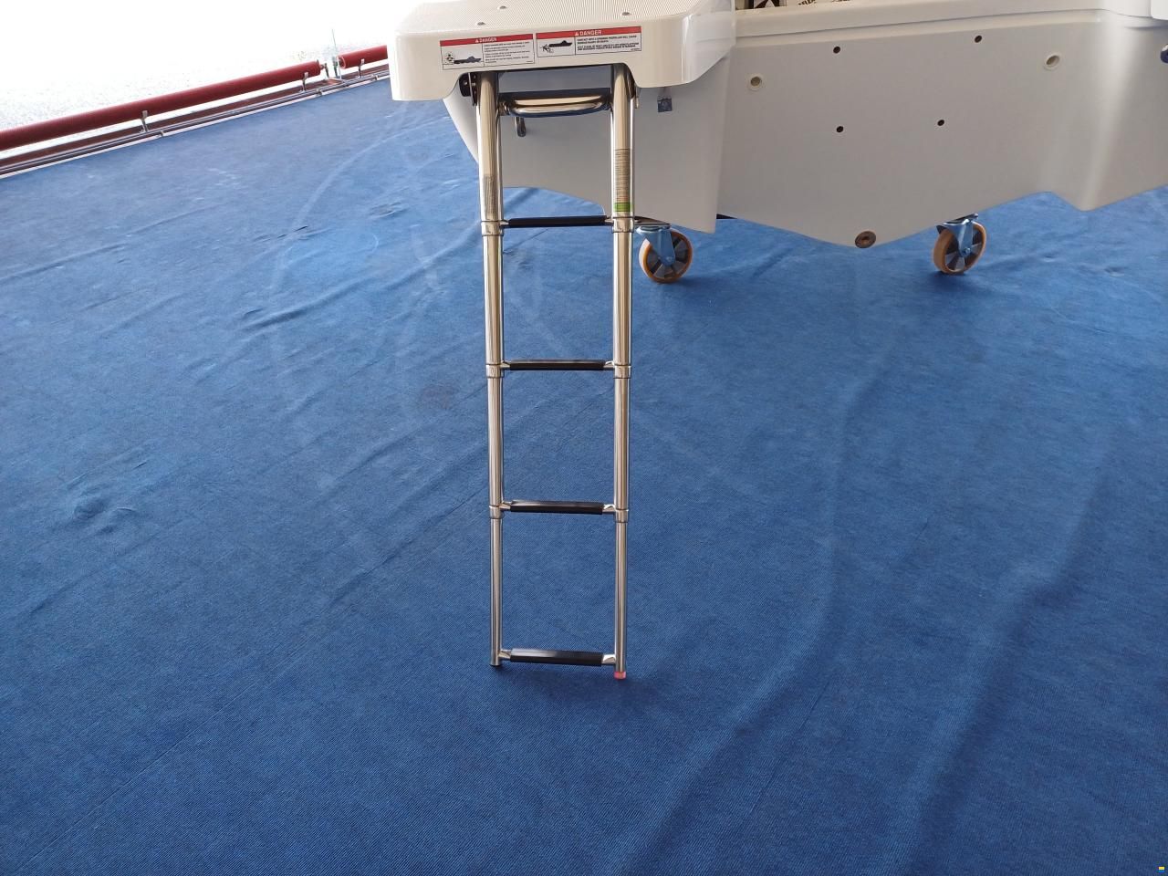 Quicksilver 605 SUNDECK
